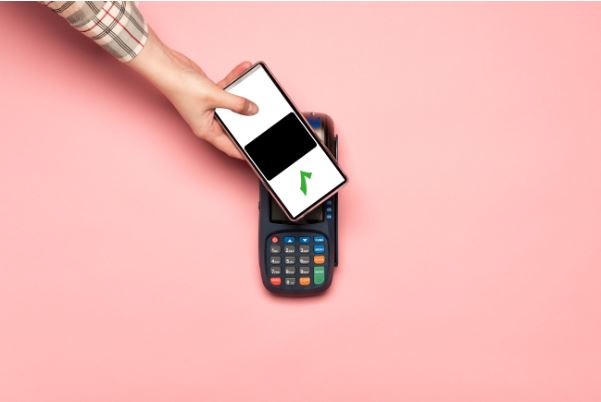 Mobile Payment Solutions vs. Traditional Payment Methods: Which is Right for Your Business?